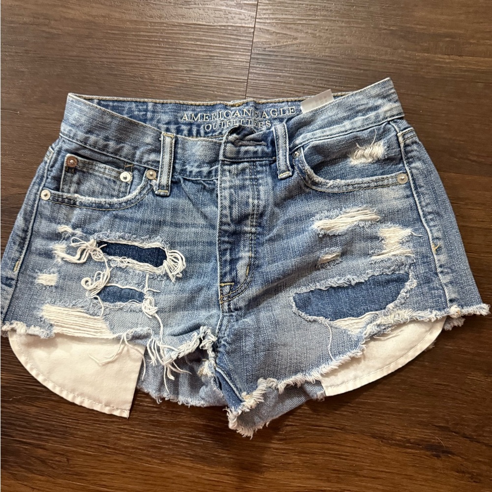 American Eagle Outfitters Women's Ripped Jean Shorts - Light Blue